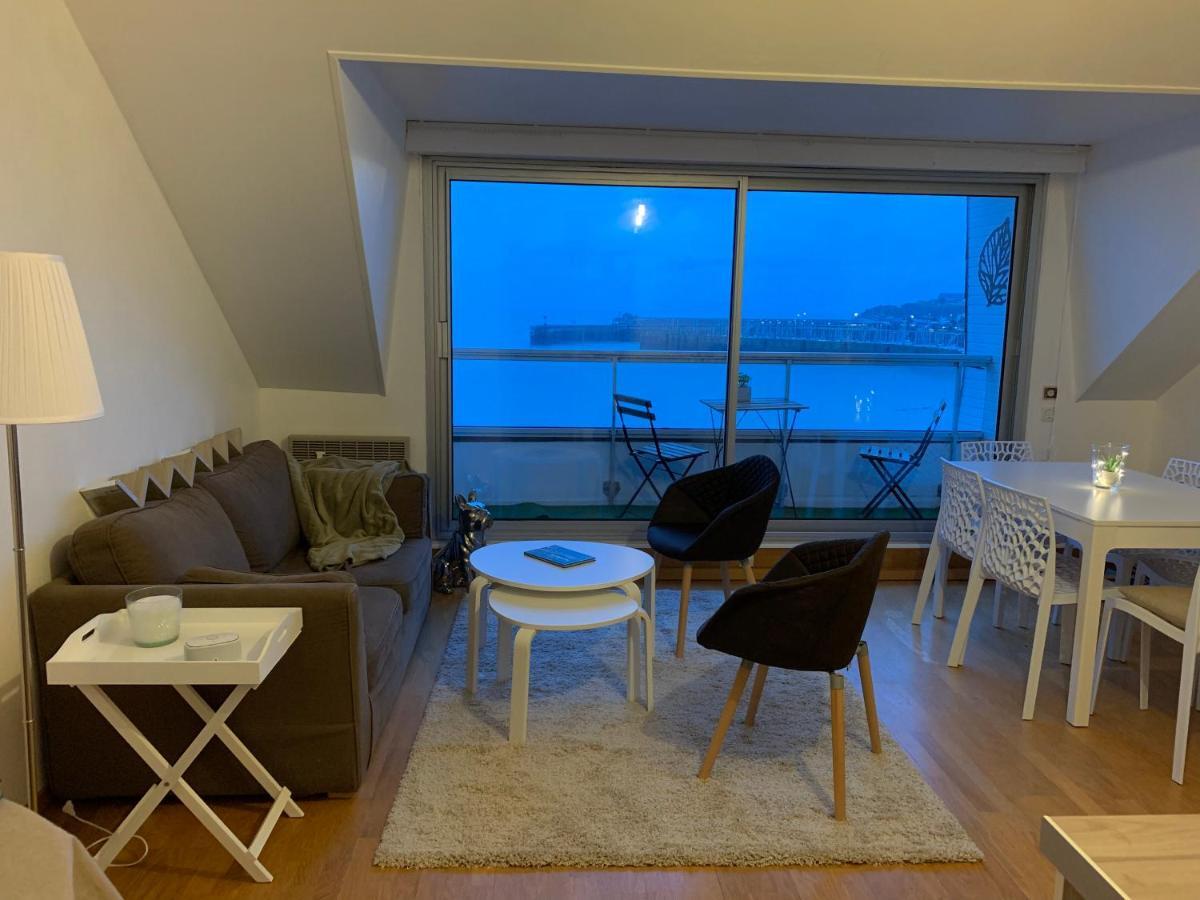 Un Balcon Sur La Mer, Acces Direct A La Plage Гранвил Екстериор снимка